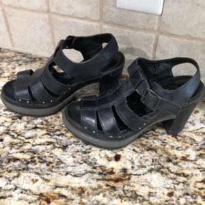Vintage Dr. Martens women sandals